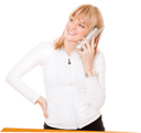 Une cliente au téléphone sur une ligne résidentielle